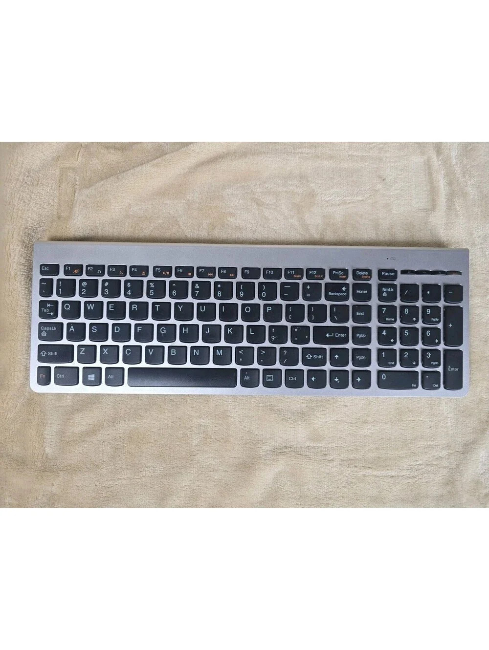 Original Lenovo IBM SK-8861 Ultra-thin 2.4G Wireless Keyboard *Parts Only